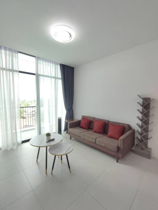 3rd Mile Yarra Park Apartment *
